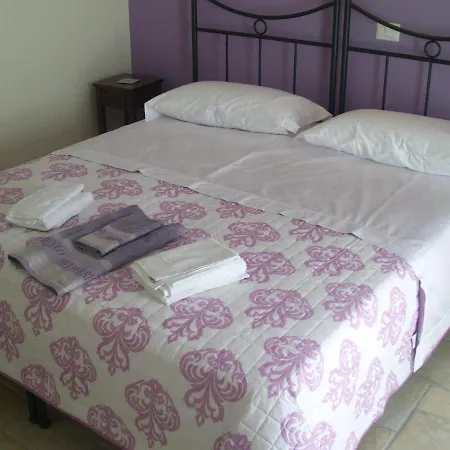 Il Piccolo Melograno Bed & Breakfast *